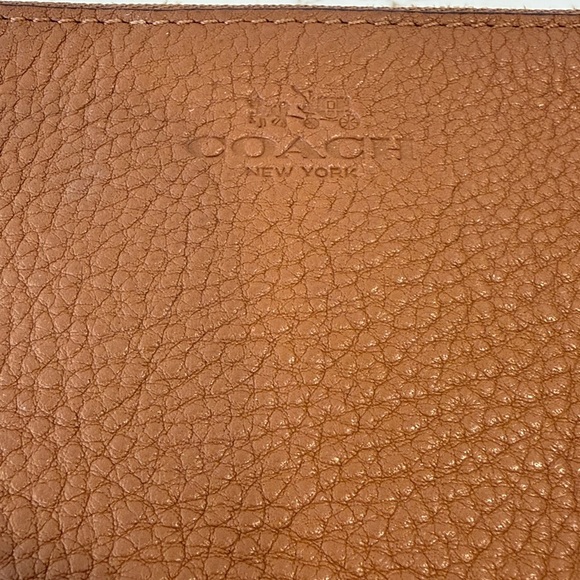 Coach zipper wallet - Picture 5 of 8